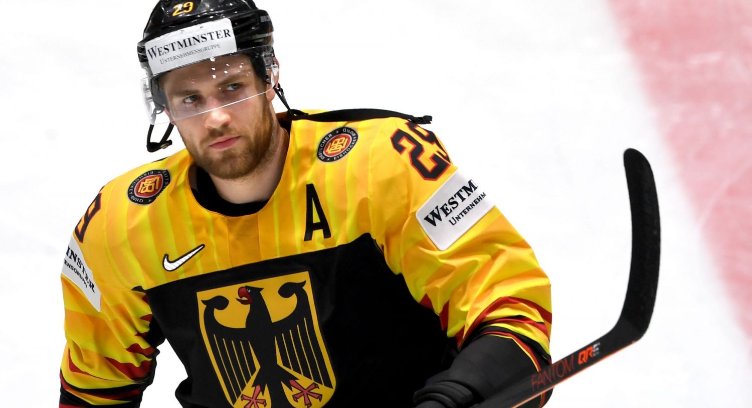 Leon Draisaitl soll - wie hier bei der WM 2019 - bei den Olympischen Spielen für Deutschland auflaufen.
