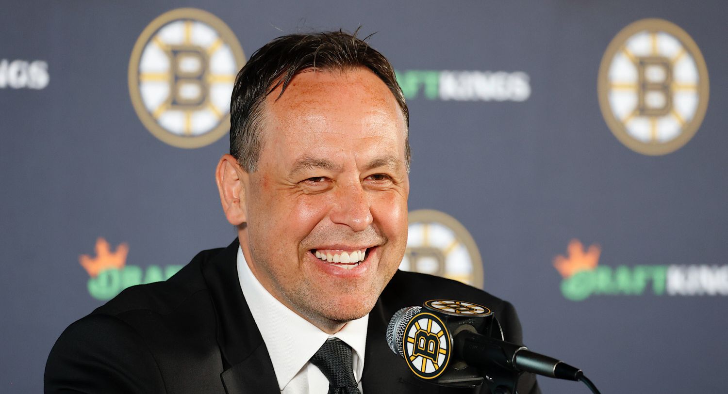 Marco Sturm stand als neuer Cheftrainer der Boston Bruins im Interview Rede und Antwort.  